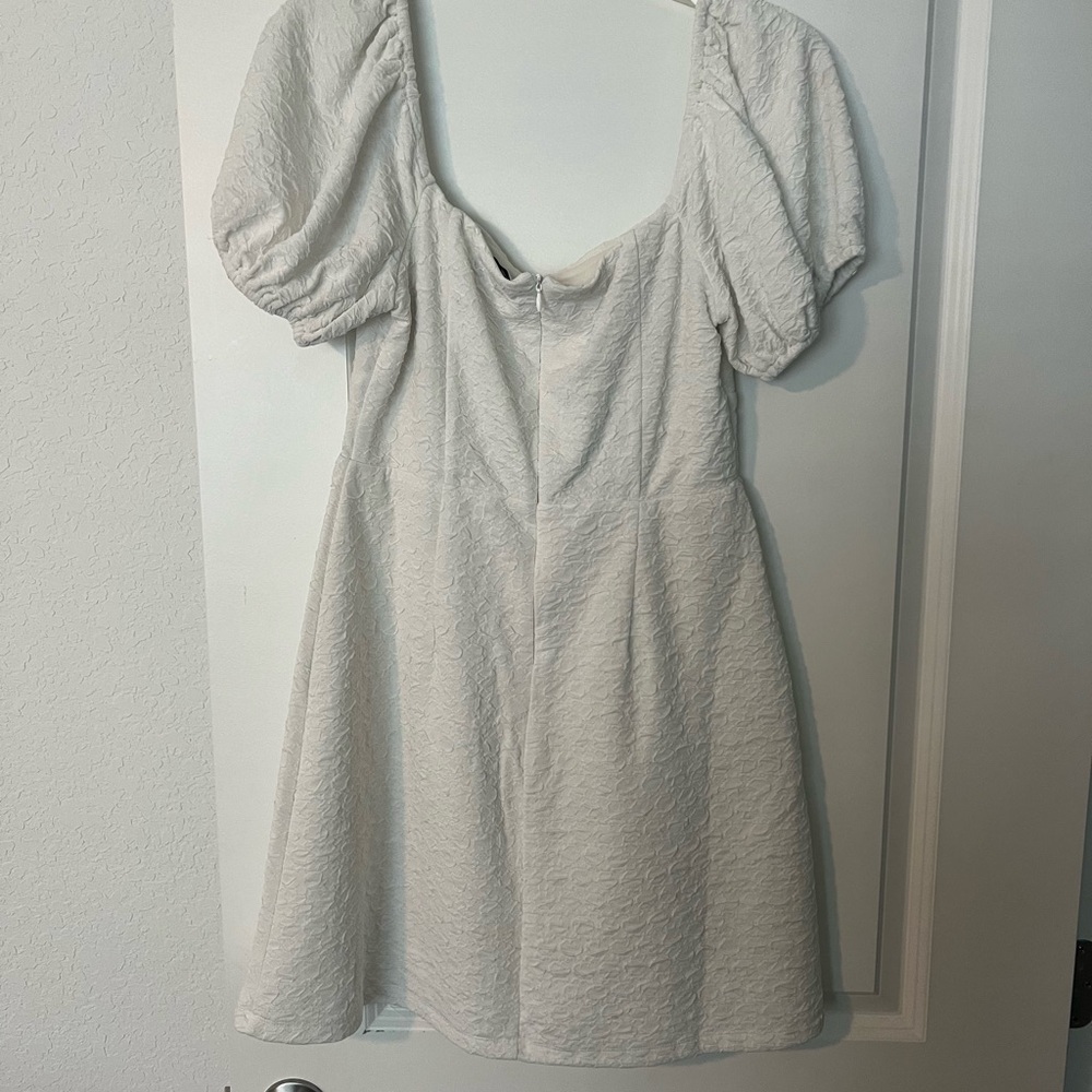 Petal & Pup Baxie White Sheath Mini Dress Square Neck - Picture 8 of 8
